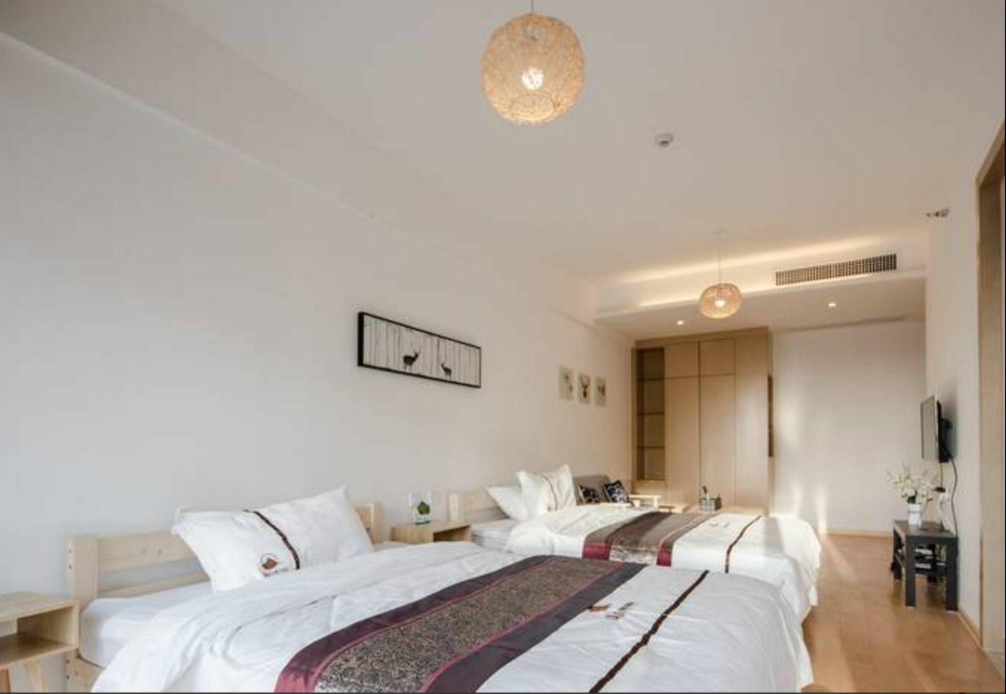XI He Apartment Тяньцзинь Экстерьер фото